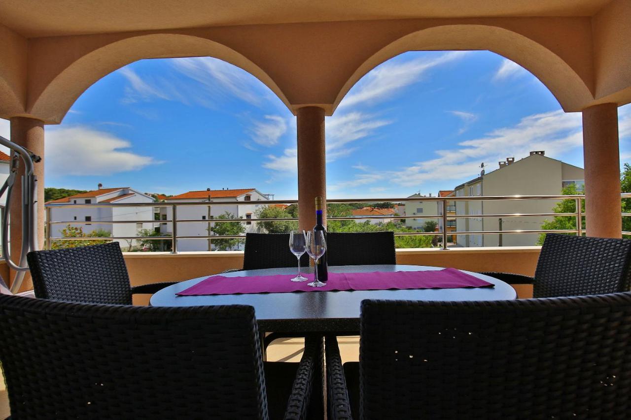 Apartments Tony Биоград-на-Мору Экстерьер фото