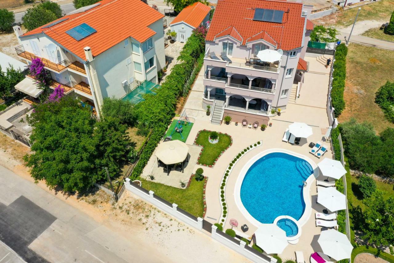 Apartments Tony Биоград-на-Мору Экстерьер фото