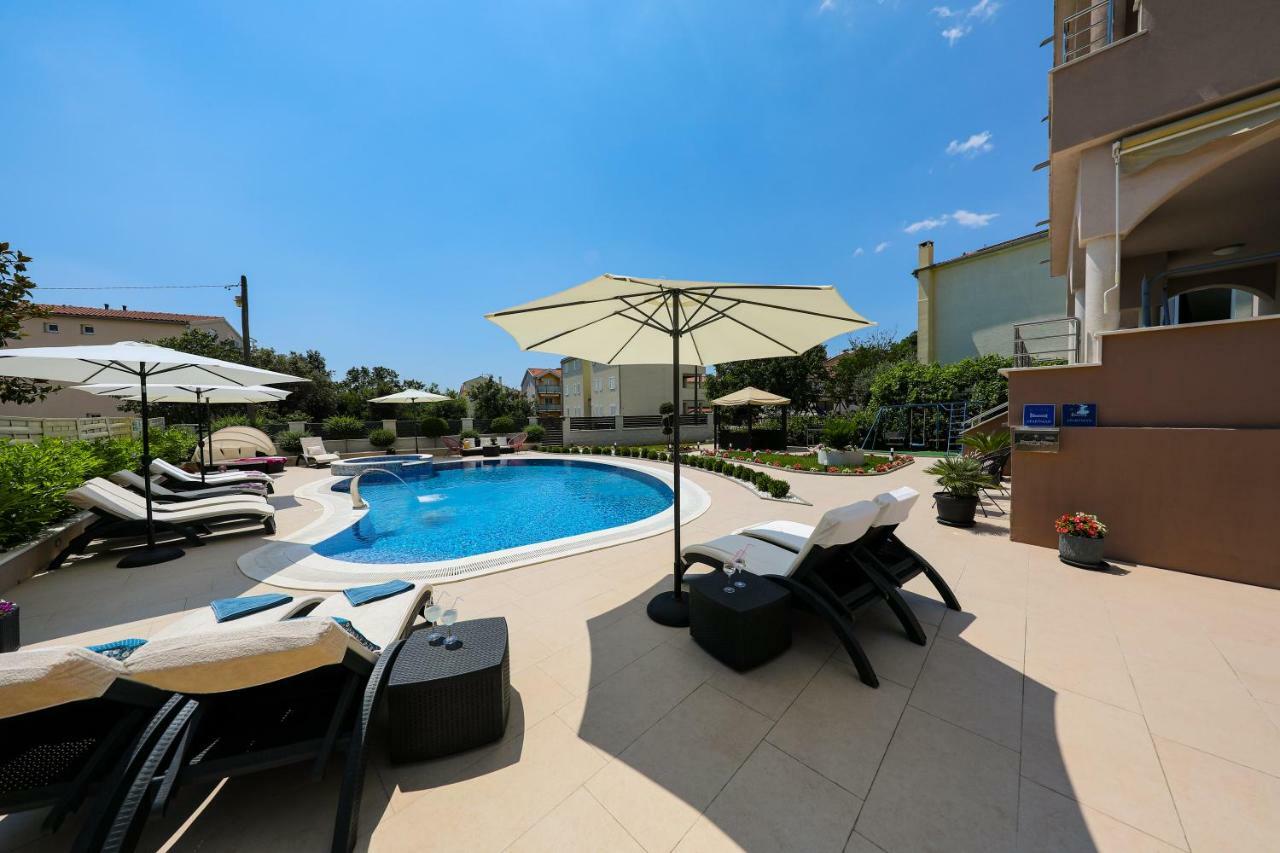 Apartments Tony Биоград-на-Мору Экстерьер фото