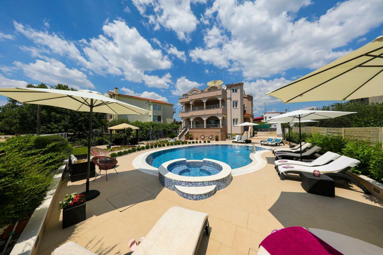 Apartments Tony Биоград-на-Мору Экстерьер фото